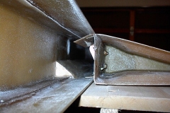 This is the inside edge of the right flap. You can see the hole cut in the rear spar and the actuator fitting installed.