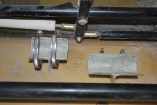 Fuel pump bracket design