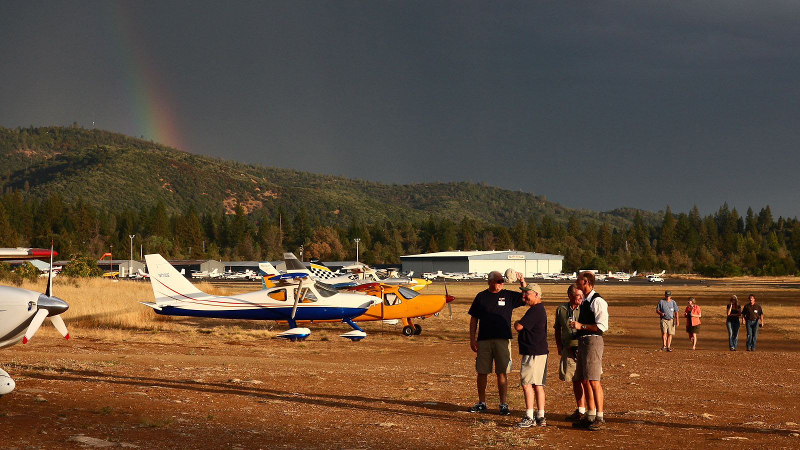 The rainbow ends at the GlaStar flightline! Photo: Arlo Reeves.