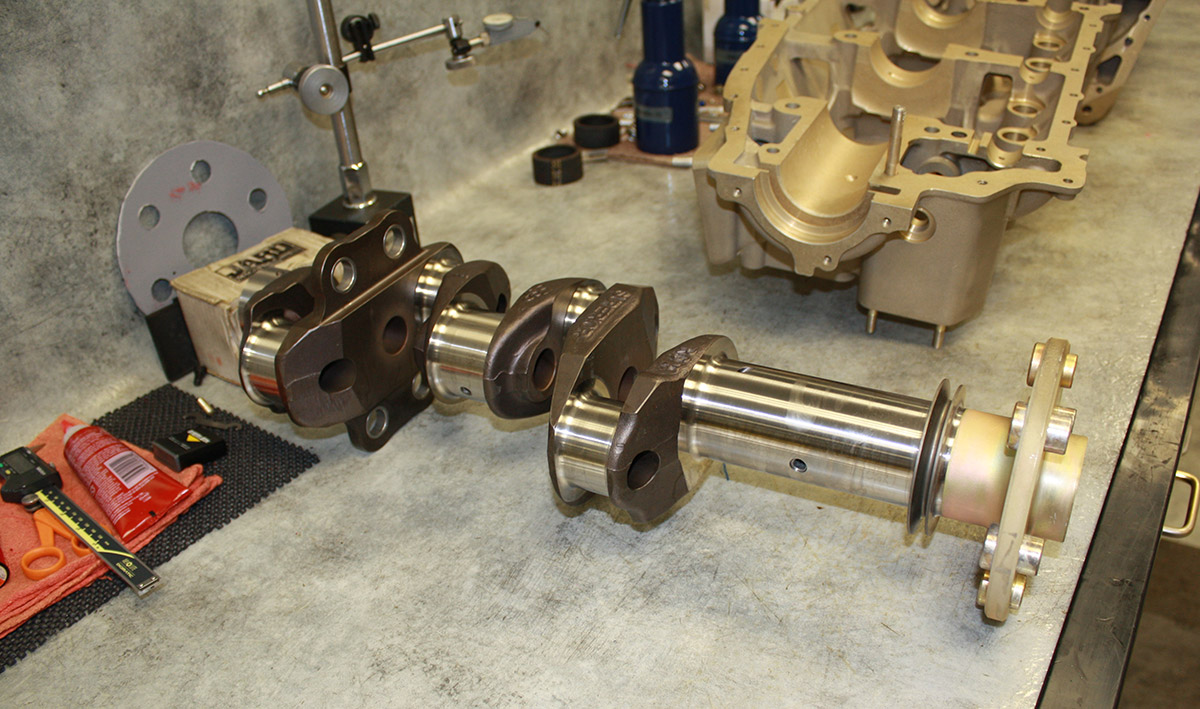 Counter-weighted XP-400 crank.